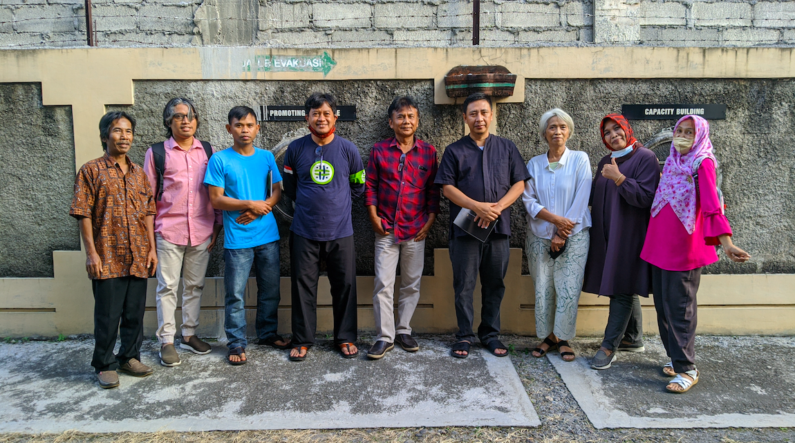 The Indonesian Ministry of Cooperatives and SMEs Visits APIKRI, Invites Craftsmen to Go Digital