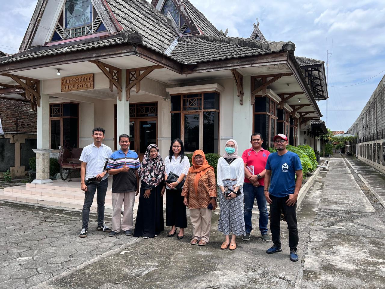 Apikri Explores Business Collaboration with Hotel Alana: A Promising Partnership 