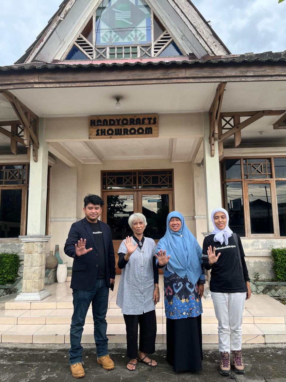 apikri-welcomes-monitoring-visit-from-lpei-eximbank-to-strengthen-long-term-partnership