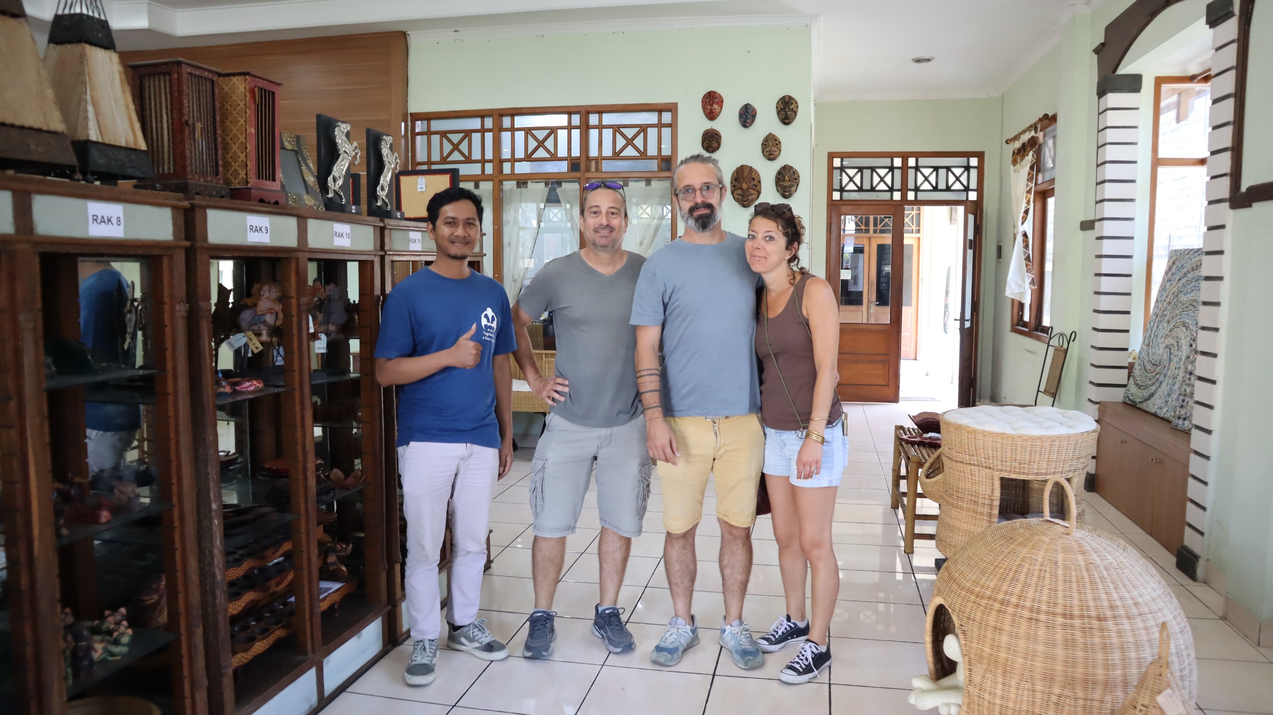 apikri-welcomes-gilles-selamat-asia-bali-team-to-explore-b2b-home-decor-partnership