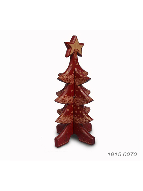 red-christmas-tree