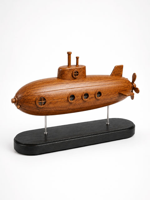 submarine-model